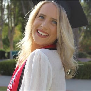 Meet your Posher, Delaney